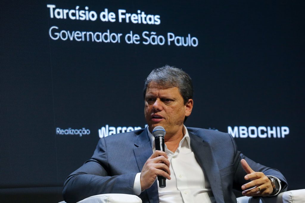 Governo de SP pede que STF reveja decisão de Barroso sobre câmeras da PM
