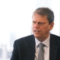 CDHU manda demitir trabalhador que gritou ‘sem anistia’ a Tarcísio