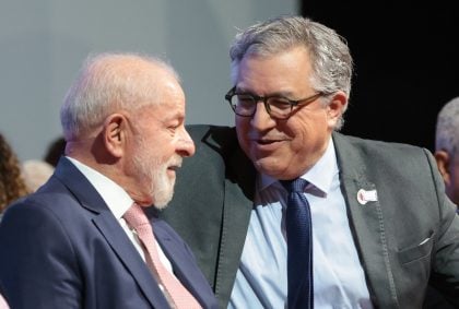 Alexandre Padilha toma posse como ministro da Saúde de Lula