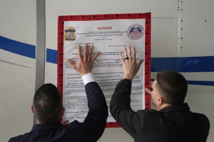 EUA retomam linha-dura contra a Venezuela e apreendem mais um avião