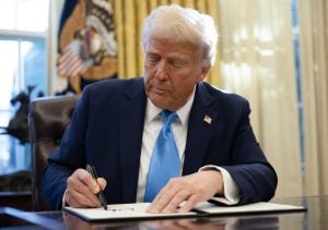 Trump assina decreto para retirar os EUA do Conselho de Direitos Humanos da ONU
