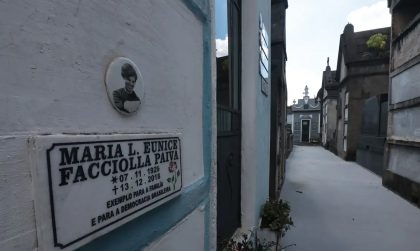 Túmulo de Eunice Paiva vira ponto turístico após ‘Ainda Estou Aqui’
