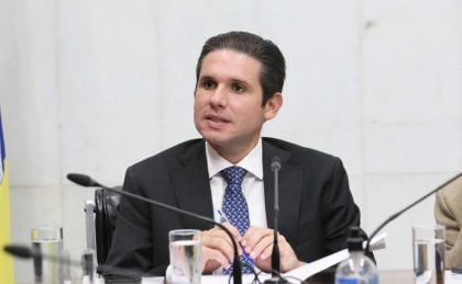 Motta diz que Câmara apenas cumprirá decisão do STF e declarará a perda do mandato de Zambelli