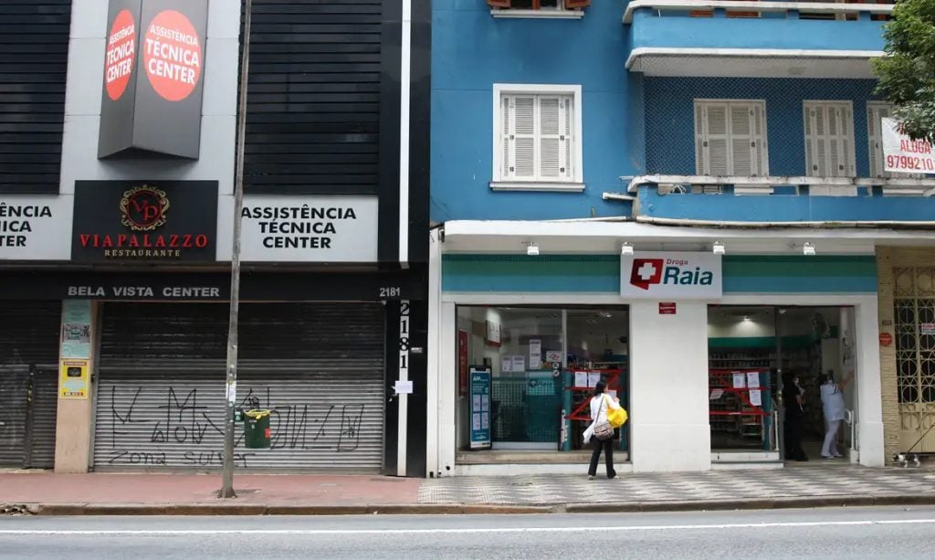 ANPD notifica a RaiaDrogasil por uso de dados sensíveis de consumidores