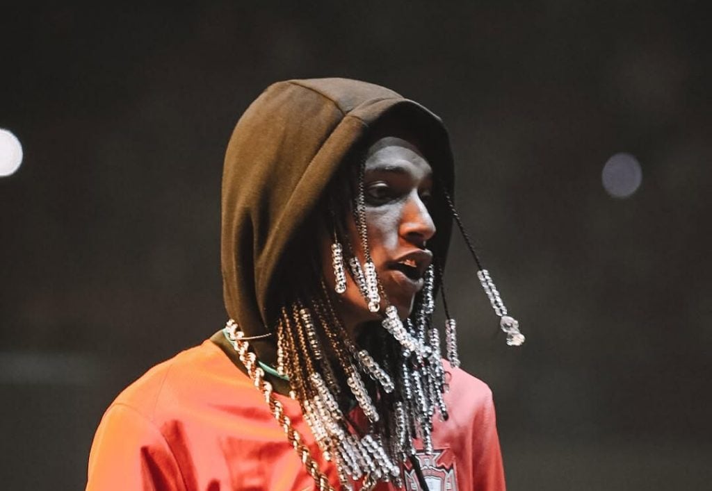 Rapper Oruam é solto após segunda detenção em uma semana no Rio