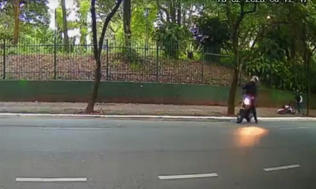 Polícia prende mulher suspeita de chefiar quadrilha responsável pela morte de ciclista em parque de SP