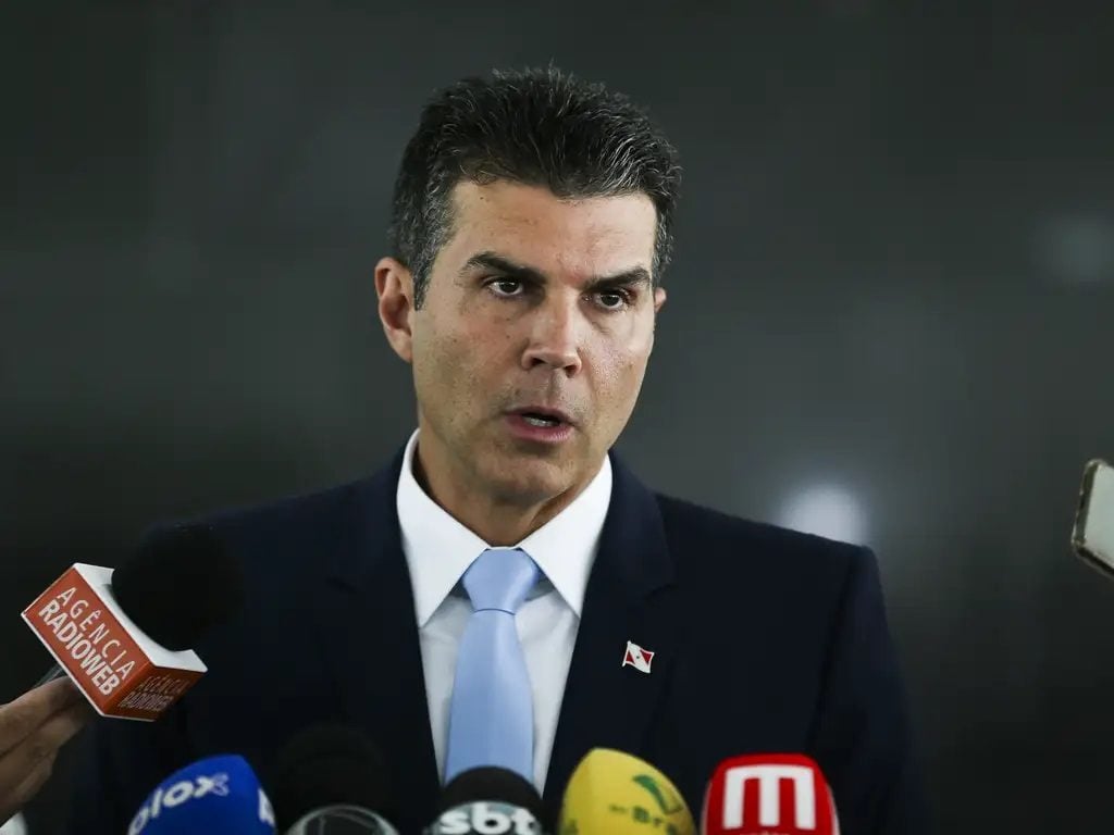 MPF pede suspensão de redes sociais de Helder Barbalho por descumprimento de decisão judicial