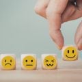 Setembro Amarelo reforça que saúde mental gera retorno financeiro