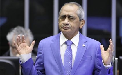 Câmara aprova projeto que cria medalha do mérito evangélico