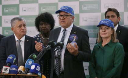 Governo apresenta na próxima semana agenda prioritária a novos presidentes da Câmara e do Senado, diz Padilha