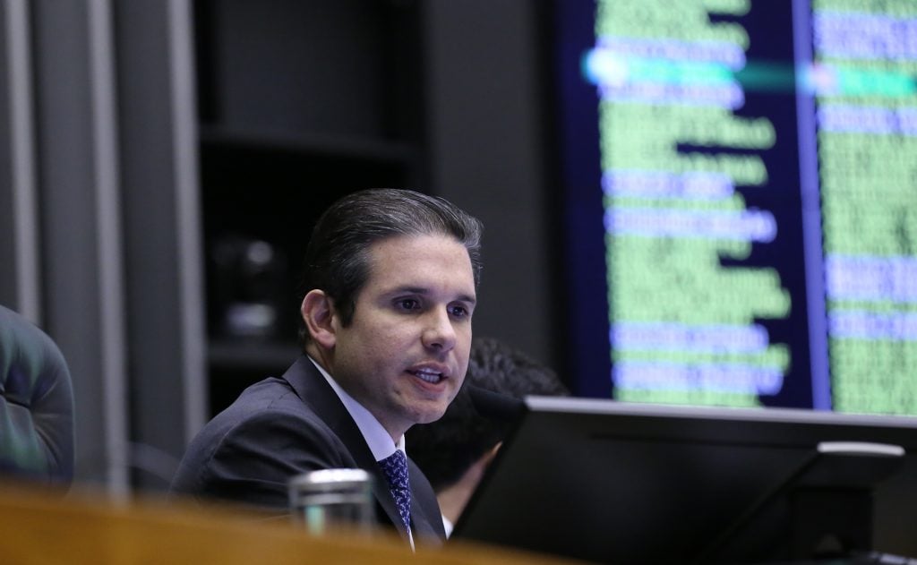 Câmara aprova sete acordos internacionais; propostas vão ao Senado