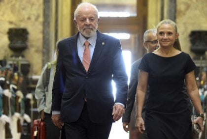 ‘Cena grotesca e desrespeitosa’, diz Lula sobre bate-boca entre Trump e Zelensky na Casa Branca