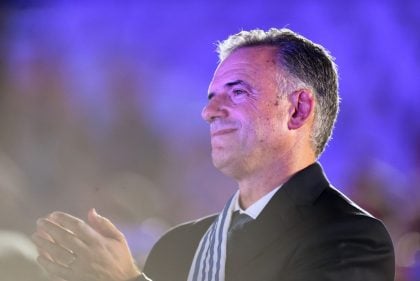 Orsi toma posse e esquerda retorna ao poder no Uruguai