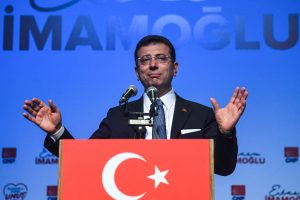 Polícia anuncia detenção do prefeito de Istambul, principal opositor de Erdogan na Turquia