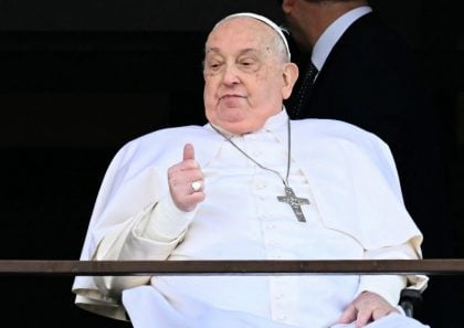 Papa Francisco aparecerá em público na Páscoa, anuncia Vaticano