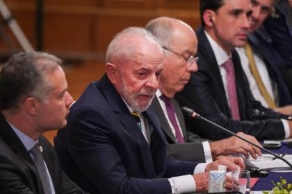 Lula lamenta morte de brasileiro em Israel e critica ‘sequência de afrontas aos direitos humanitários’ em Gaza