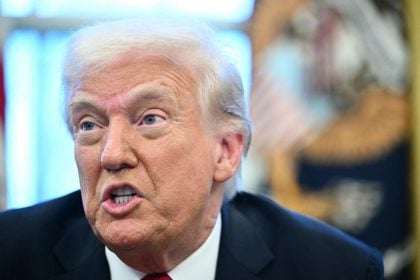 Tarifaço de Trump leva Wall Street a forte queda’; S&P 500 tem seu pior dia desde 2020