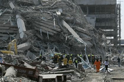Sobe para 144 o número de mortos em terremoto que atingiu Mianmar e Tailândia