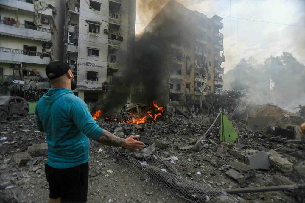 Israel bombardeia Beirute após quatro meses de trégua com Hezbollah