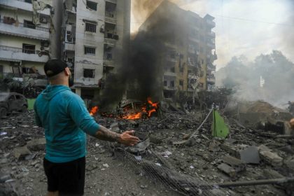Israel bombardeia Beirute após quatro meses de trégua com Hezbollah