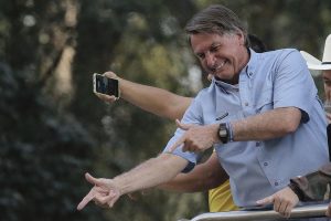 Bolsonaro no espelho