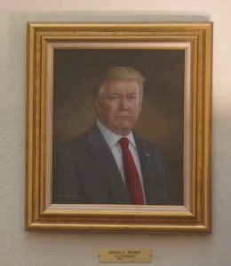 Estado do Colorado retira retrato presidencial que desagradou Trump