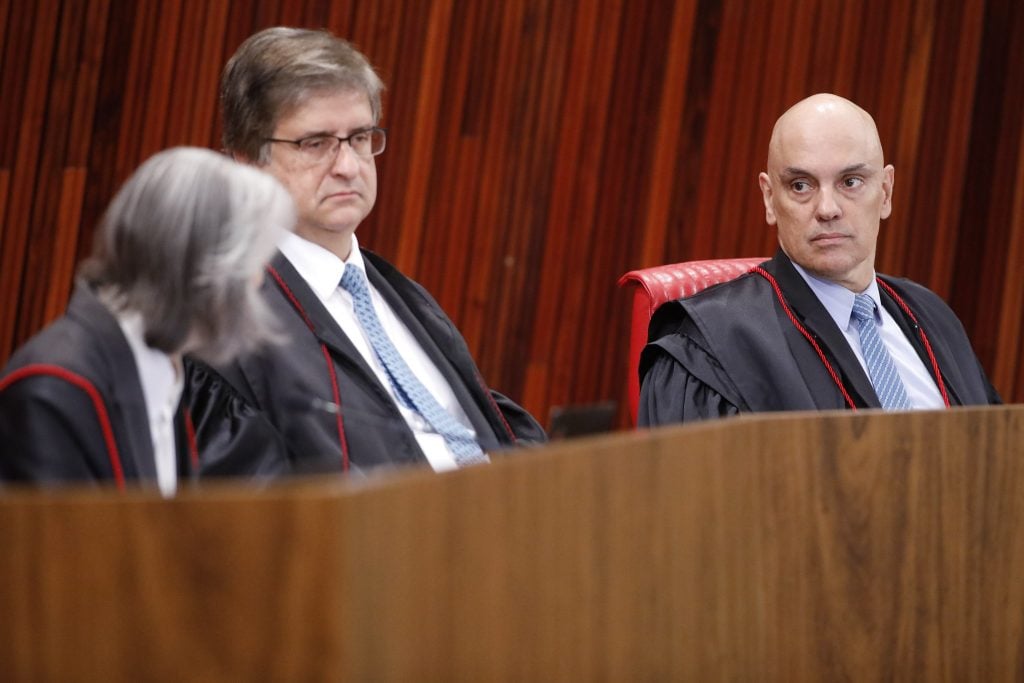 Moraes contraria PGR e concede domiciliar a preso pelo 8 de Janeiro com problema cardíaco