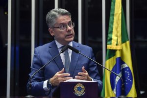 Senado aprova uso da linguagem simples em órgãos públicos