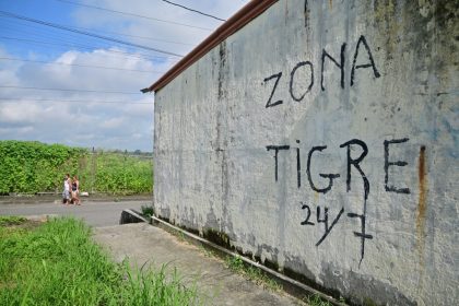 Equador oferece indulto preventivo a policiais e militares em ‘guerra contra o crime’
