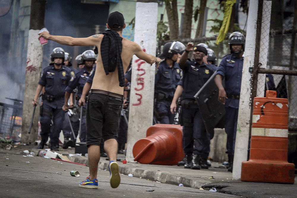 Arma política