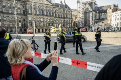 Ataque com arma branca em Amsterdã deixa 5 feridos, 2 em estado grave