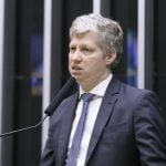 Quem são os deputados que votaram contra o fim da escala 6×1