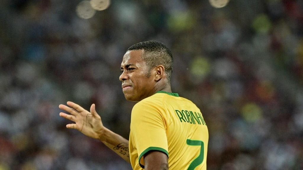STJ mantém Robinho preso em São Paulo por estupro na Itália