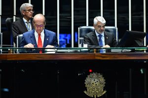 Senado aprova obrigar emissoras públicas a divulgar informações sobre prevenção de doenças