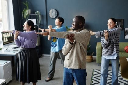 Sua empresa adoece em silêncio? Veja 5 ações para colocar a saúde mental no centro da cultura