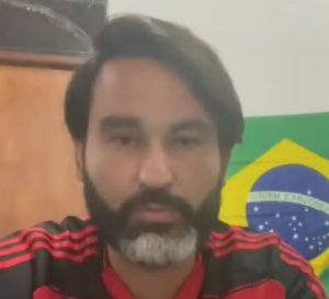Advogados confirmam ao STF que Léo Índio fugiu para a Argentina