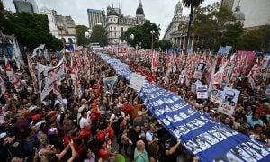 Argentina realiza marcha em memória dos 49 anos do golpe de Estado