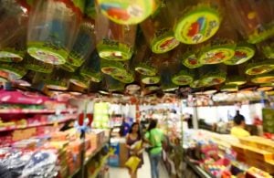 Alta mundial do cacau impacta custos do chocolate e vendas da Páscoa