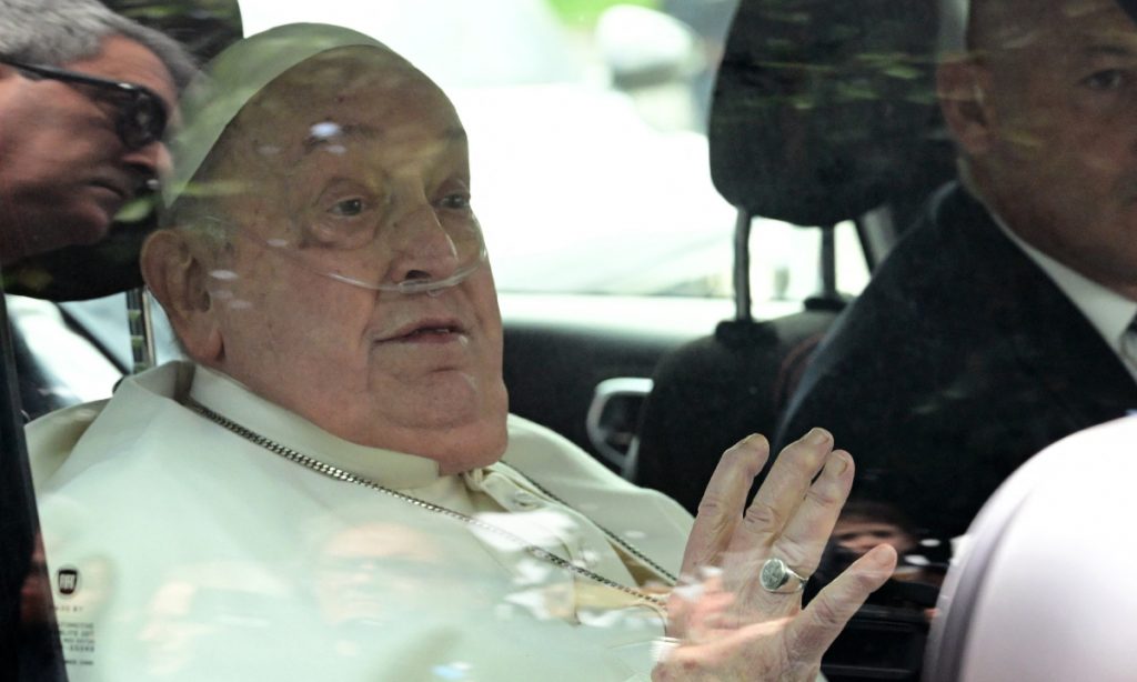 As causas da morte do papa Francisco, segundo o relatório médico oficial