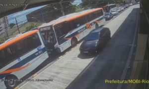 Estudante morre após ser atropelada por carro oficial do governo do Rio