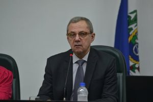 CFM anuncia intervenção no conselho de medicina do Rio de Janeiro