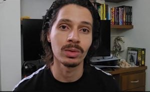 UNB volta a suspender youtuber acusado de gravar aulas e promover comentários de ódio
