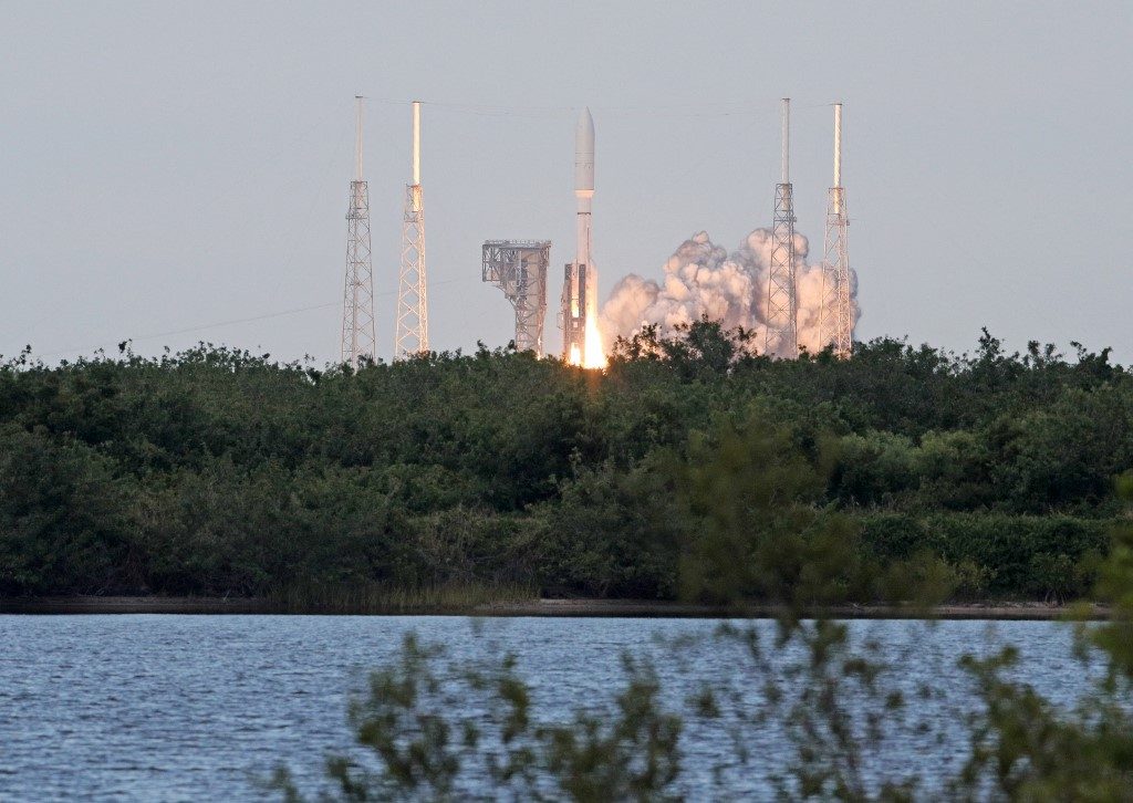 Amazon lança seus primeiros satélites de internet para rivalizar com Starklink, de Elon Musk