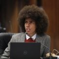 CCJ da Assembleia do Paraná aprova suspensão de prerrogativas de Renato Freitas