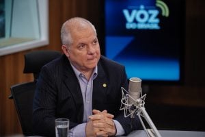 Presidente do INSS é demitido após operação da PF contra fraude