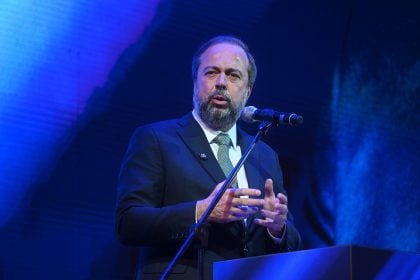 Governo propõe que consumidor possa escolher fornecedor de energia