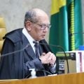 Gilmar critica ‘grupelho político’ e exalta a soberania em discurso para Barroso