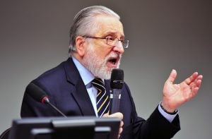 O dano irreversível causado pelo tarifaço de Donald Trump, segundo Roberto Abdenur