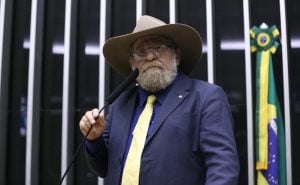 PL volta a fazer apologia da ditadura na Câmara na semana de 61 anos do golpe