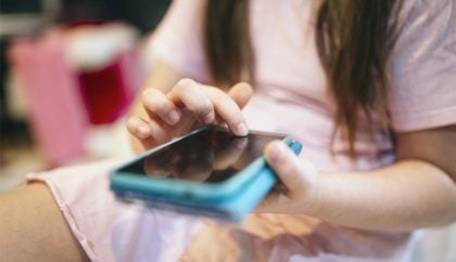 Austrália proibirá acesso a YouTube para menores de 16 anos